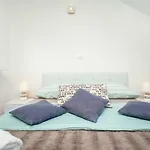 Apartment Horizon
